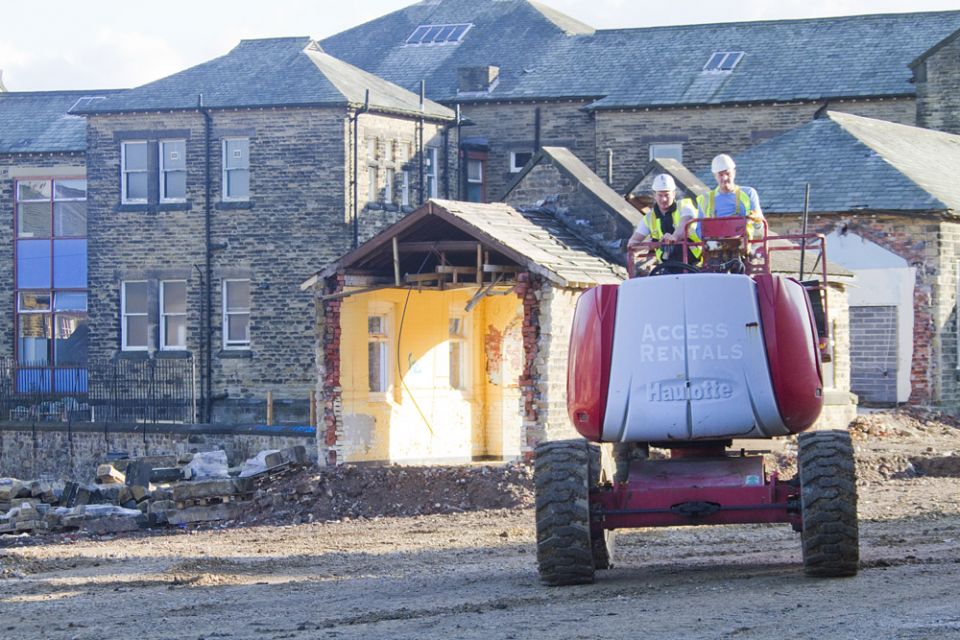 high royds demo corridors vehicle sm.jpg